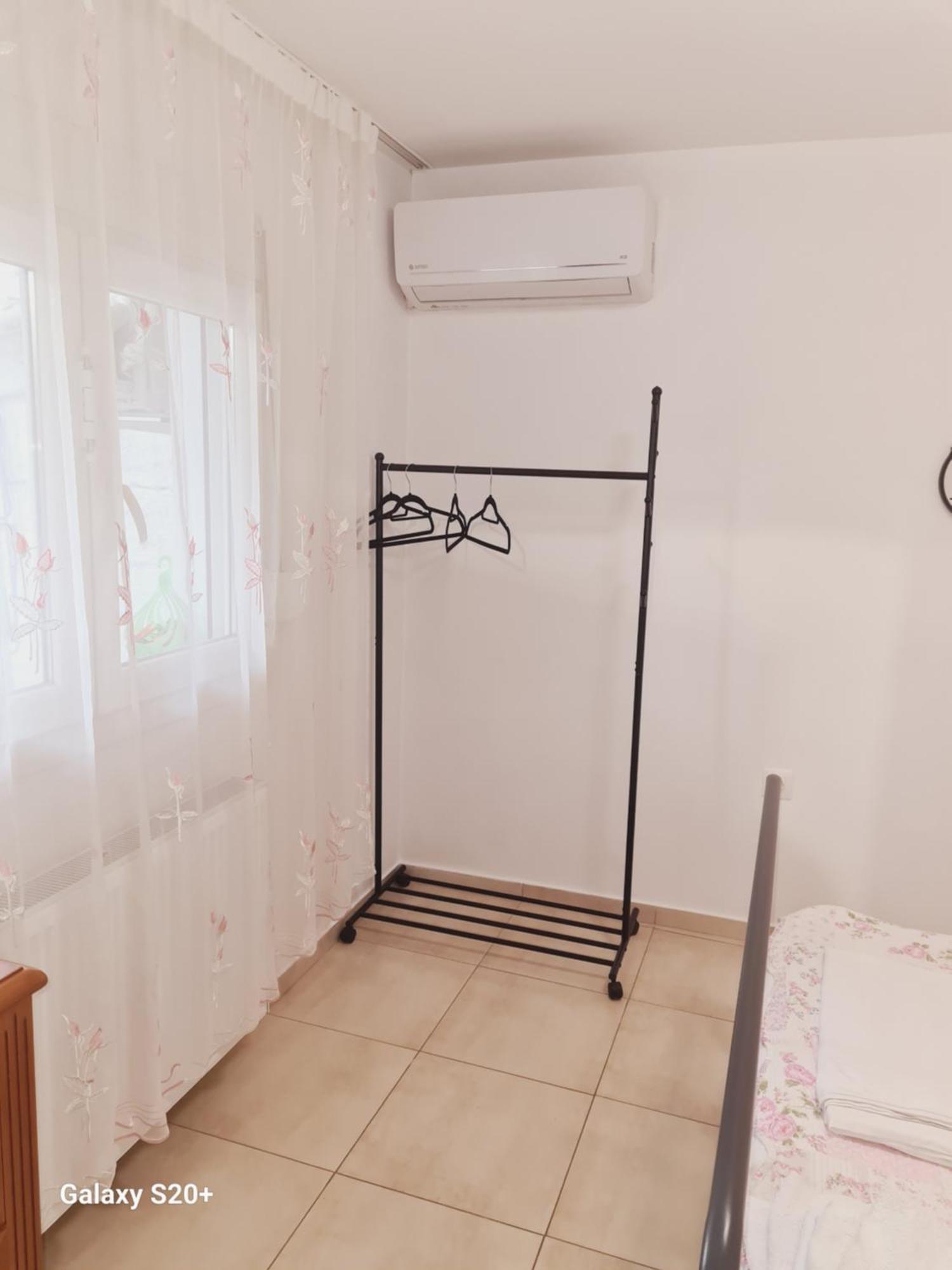 Nea Smirni Apartment