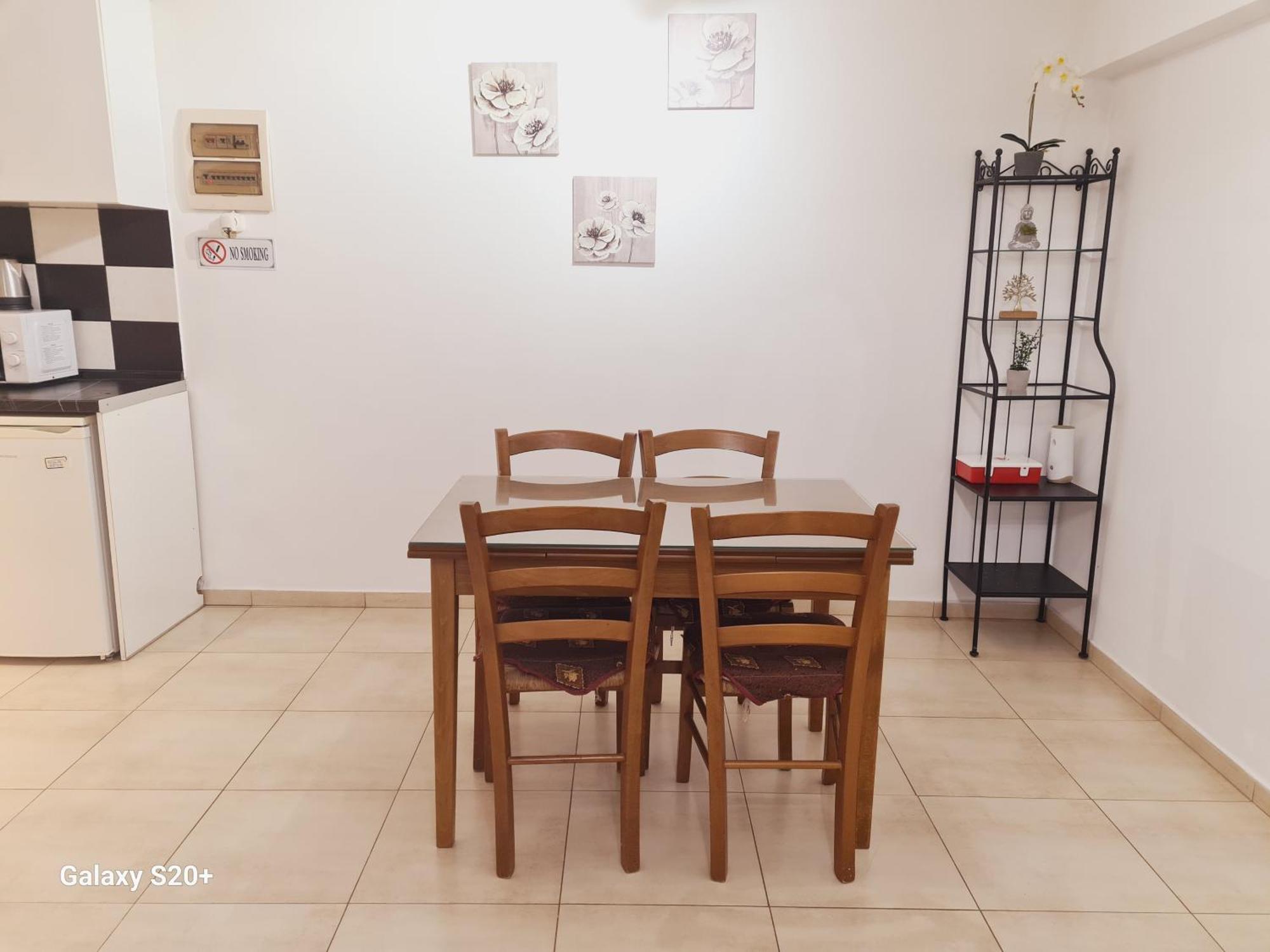 Nea Smirni Apartment *
